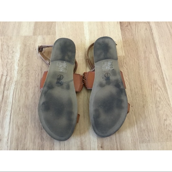 American Eagle Leather Strappy Sandals Sz 9 - Picture 4 of 4